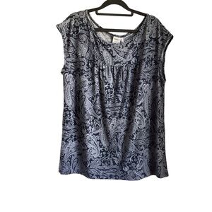 Simple Suzanne Betra NWT Women’s Sleeveless Paisley Blue/Gray Blouse.  Size L